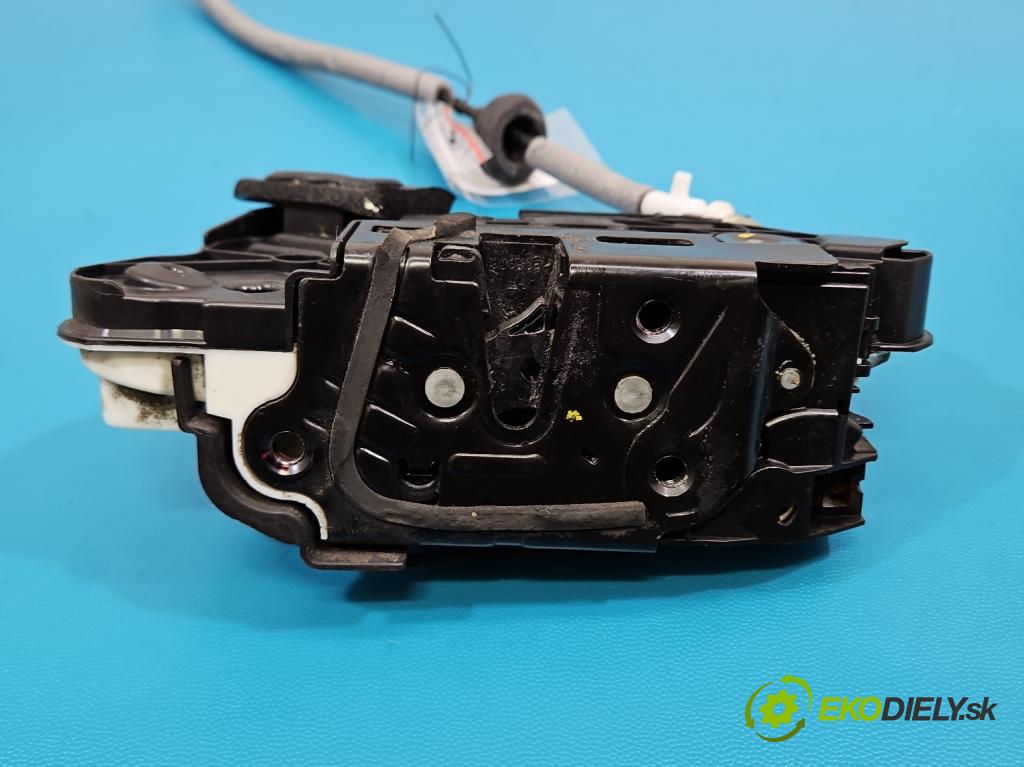 Vw Passat B8 2014 - 2.0 tdi 150 HP automatic 110 kW 1968 cm3 5- zámok predné ľavý 5E1837015