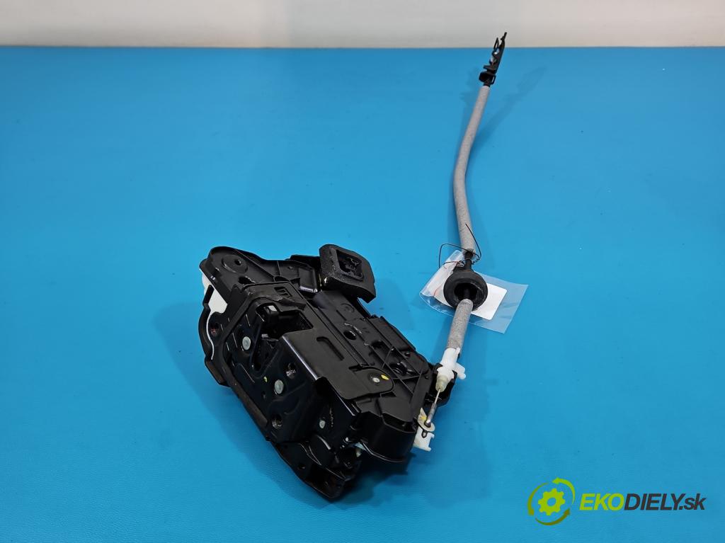 Vw Passat B8 2014 - 2.0 tdi 150 HP automatic 110 kW 1968 cm3 5- zámok predné ľavý 5E1837015