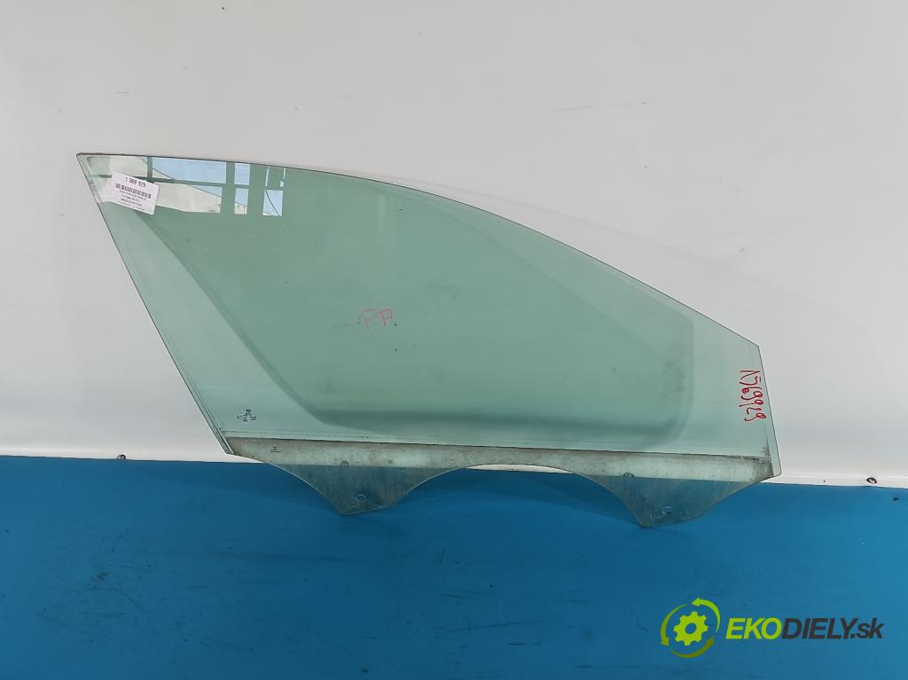 Vw Passat B8 2014 - 2.0 tdi 150 HP automatic 110 kW 1968 cm3 5- sklo dvere predné pravé 