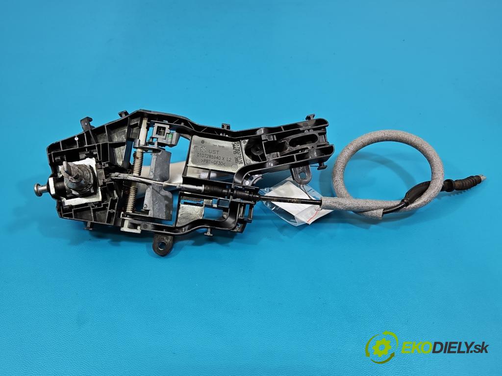 Vw Passat B8 2014 - 2.0 tdi 150 HP automatic 110 kW 1968 cm3 5- rukoväť predné ľavé mimo: 517837811E (Kľučka dverí vonkajšia predná ľavá)