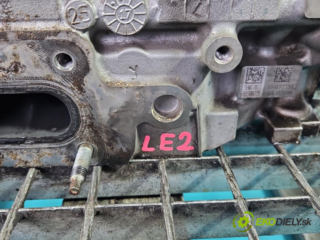 Opel Astra V  2015-2022 1.4 T 125 HP manual 92 kW 1399 cm3 5- Hlava: motora 12660233