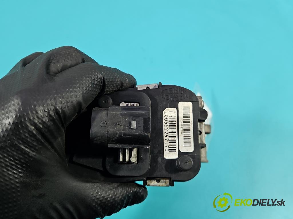 Alfa romeo Giulietta 1.6 jtd 105 HP manual 77 kW 1598 cm3 5- klapka 55229467 (Škrtiaca klapka)