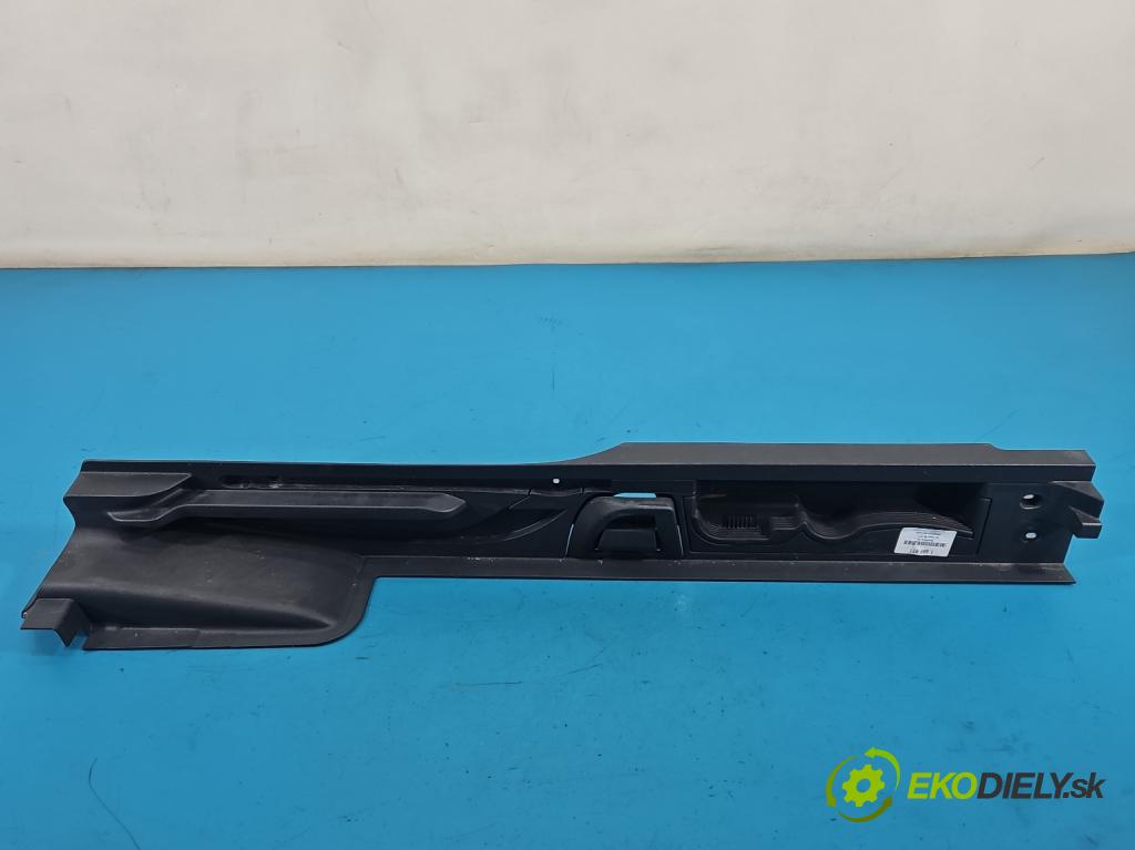 Vw Passat B8 2014 - 2.0 tdi 150 HP automatic 110 kW 1968 cm3 5- Upevnenie: 3G9858832