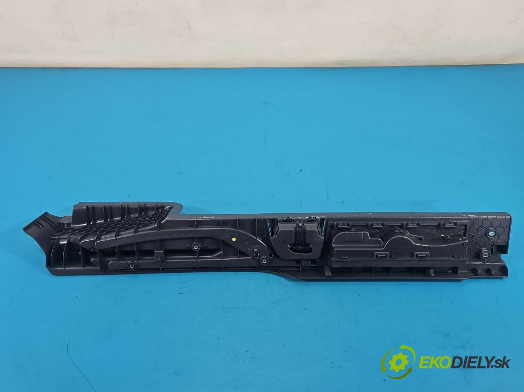 Vw Passat B8 2014 - 2.0 tdi 150 HP automatic 110 kW 1968 cm3 5- Upevnenie: 3G9858832