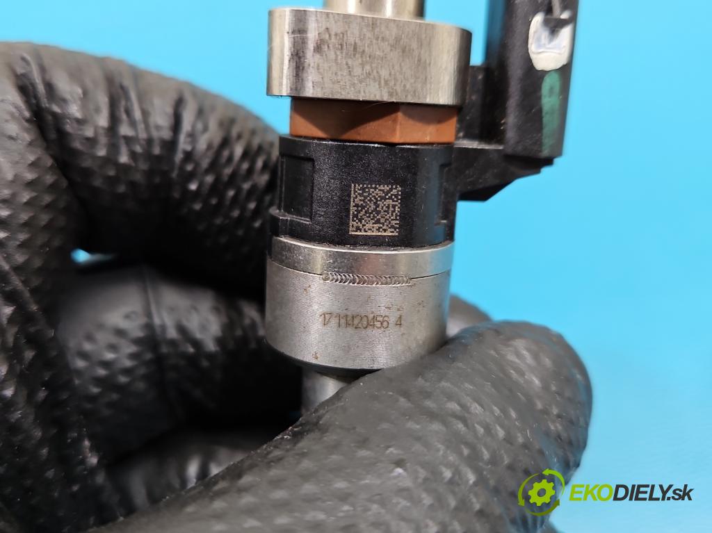 Opel Astra V  2015-2022 1.4 T 125 HP manual 92 kW 1399 cm3 5- vstrek 55577403 (Vstrekovač paliva)