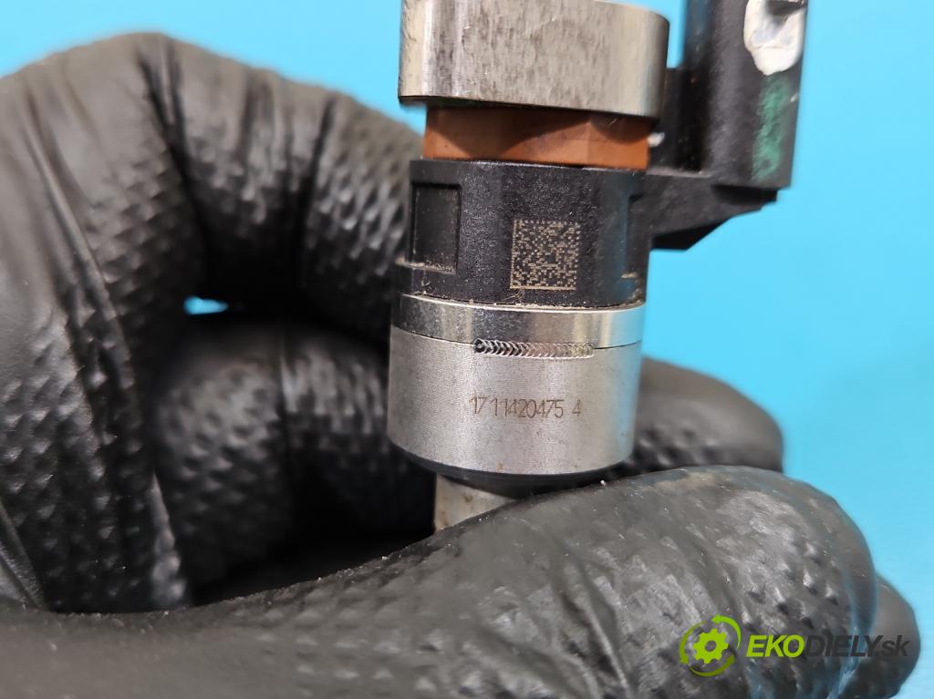 Opel Astra V  2015-2022 1.4 T 125 HP manual 92 kW 1399 cm3 5- vstrek 55577403 (Vstrekovač paliva)