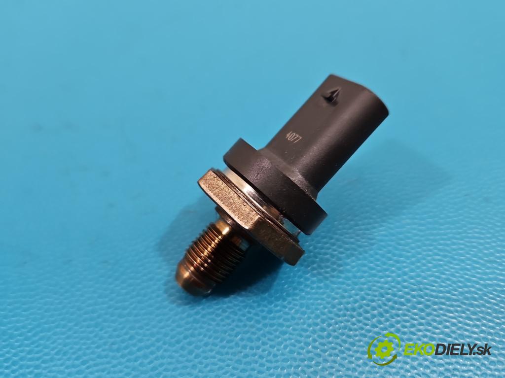 Opel Astra V  2015-2022 1.4 T 125 HP manual 92 kW 1399 cm3 5- snímač tlak: palivo A2C89864801 (Snímač)