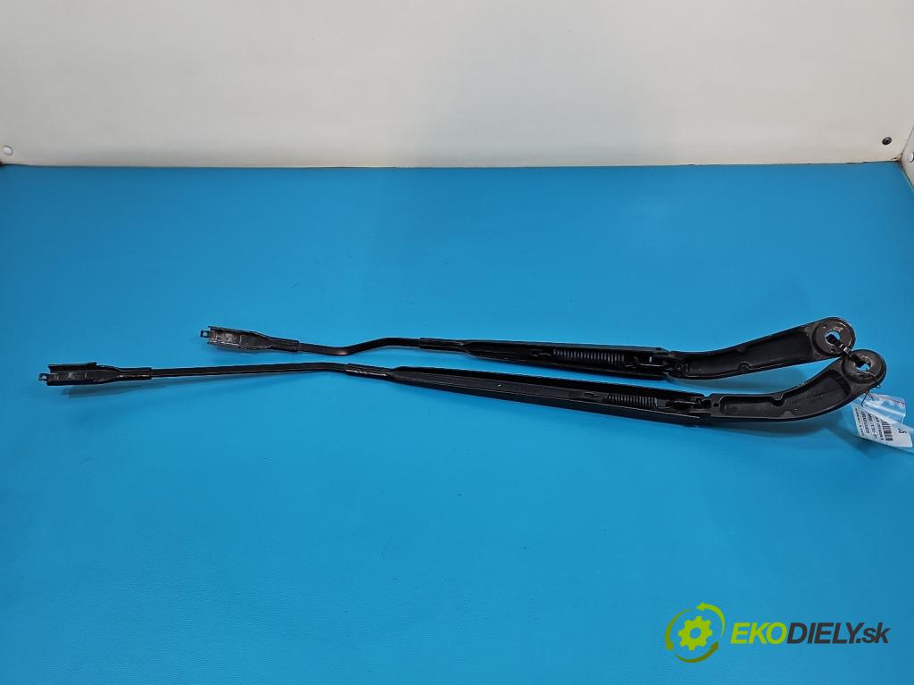 Nissan Qashqai I J10 2006-2013 2.0 dci 150 HP manual 110 kW 1995 cm3 5- rameno stieračov predné komplet 80017587