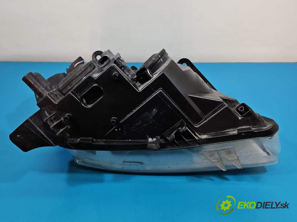 Nissan Qashqai I J10 2006-2013 2.0 dci 150 HP manual 110 kW 1995 cm3 5- Reflektor: ľavý 26060-JD90B (Kľučka dverí ostatné)