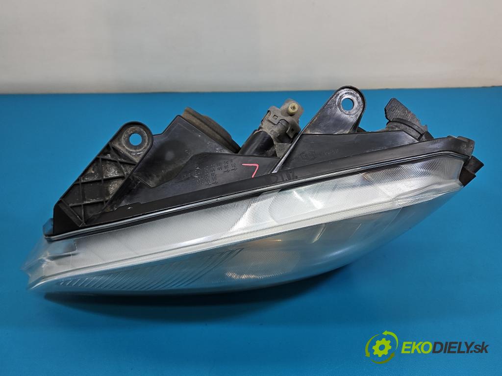 Nissan Qashqai I J10 2006-2013 2.0 dci 150 HP manual 110 kW 1995 cm3 5- Reflektor: ľavý 26060-JD90B (Kľučka dverí ostatné)