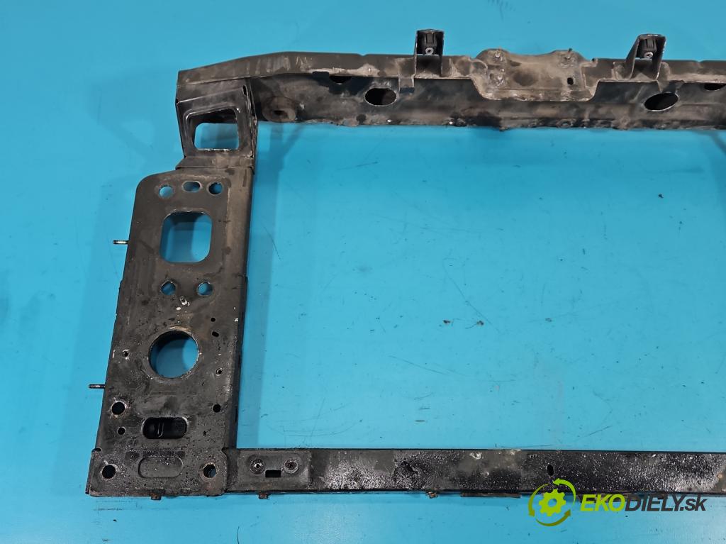 Alfa romeo Giulietta 1.6 jtd 105 hp manual 77 kW 1598 cm3 5- stěna přední  (Přední výztuha)