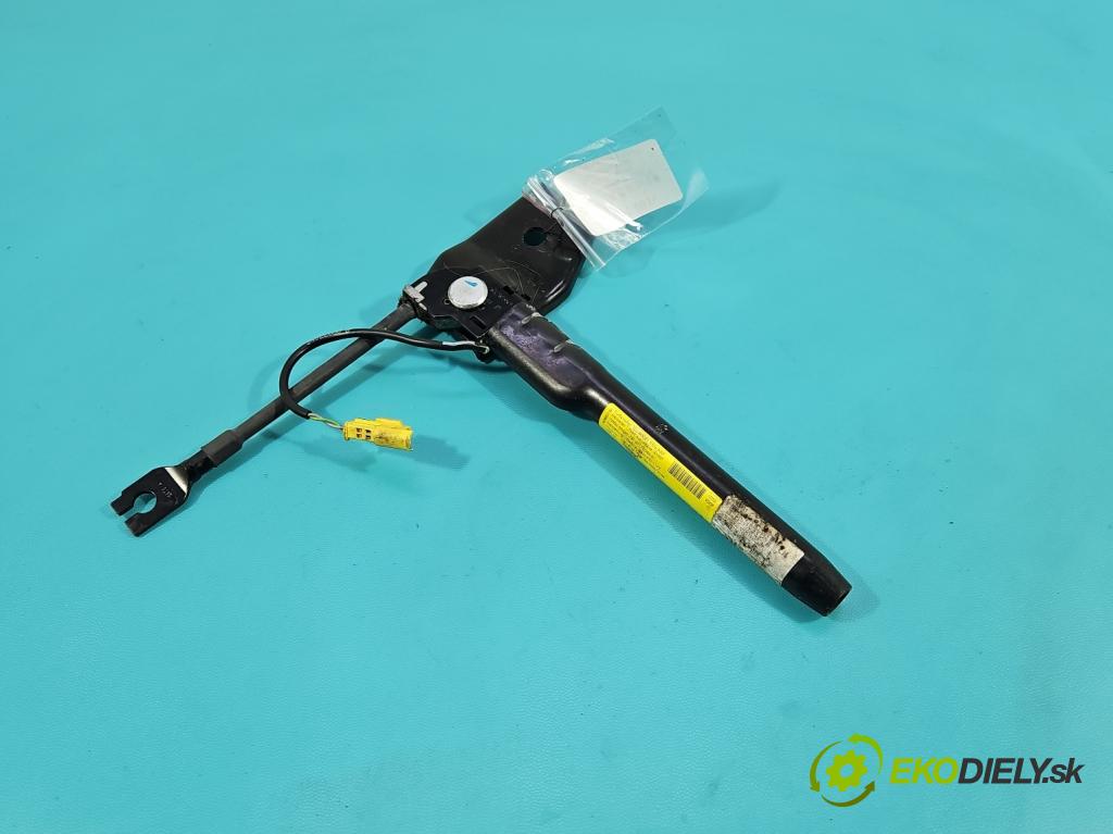 Alfa romeo Giulietta 1.6 jtd 105 HP manual 77 kW 1598 cm3 5- pas bezpečnosť: predné ľavý 34060218A