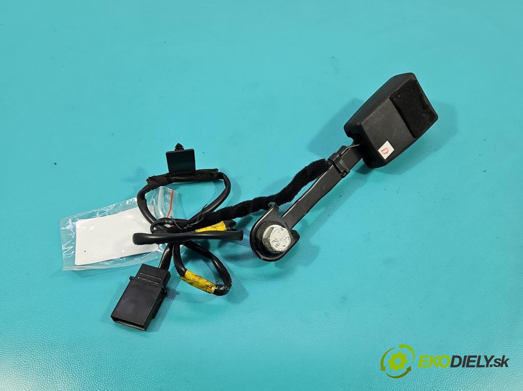 Alfa romeo Giulietta 1.6 jtd 105 HP manual 77 kW 1598 cm3 5- pas bezpečnosť: predné pravý 34018067B