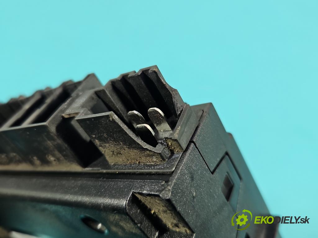 Vw Passat B6 2005-2010 2.0 tdi 140 hp manual 103 kW 1968 cm3 5- řídící jednotka 3C0959760B