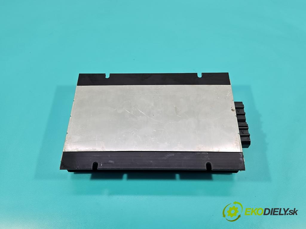 Vw Passat B6 2005-2010 2.0 tdi 140 HP manual 103 kW 1968 cm3 5- Zesilovač: 3C0035456D (Zosilňovač)