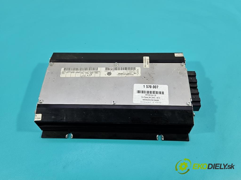 Vw Passat B6 2005-2010 2.0 tdi 140 HP manual 103 kW 1968 cm3 5- Zesilovač: 3C0035456D (Zosilňovač)
