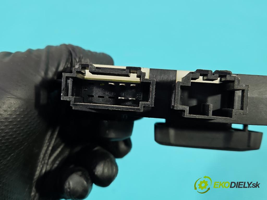 Vw Passat B6 2005-2010 2.0 tdi 140 hp manual 103 kW 1968 cm3 5- Přepínač 1Z09597774PK