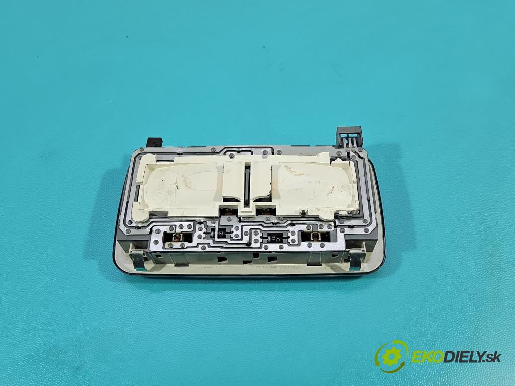 Alfa romeo Giulietta 1.6 jtd 105 hp manual 77 kW 1598 cm3 5- světlo interiéru 735244963