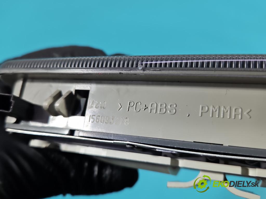 Alfa romeo Giulietta 1.6 jtd 105 hp manual 77 kW 1598 cm3 5- světlo interiéru 735244963