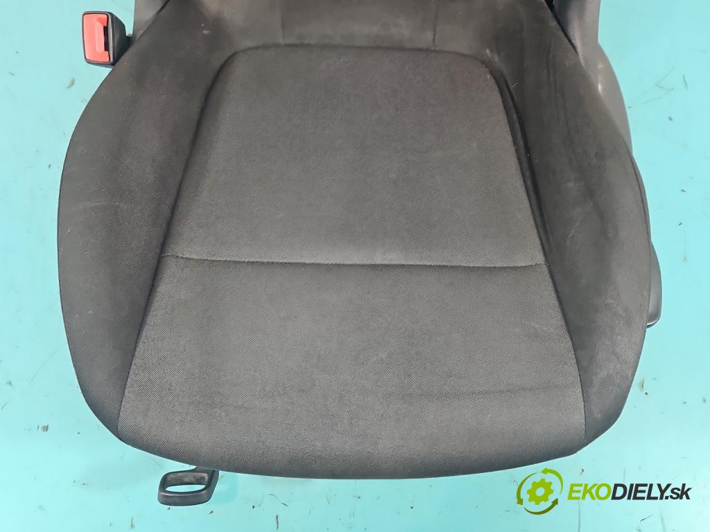 Skoda Fabia III 2014- 2021 1.0 MPI 60 HP manual 44 kW 999 cm3 5- Sedačka ľavý  (Sedadlo)