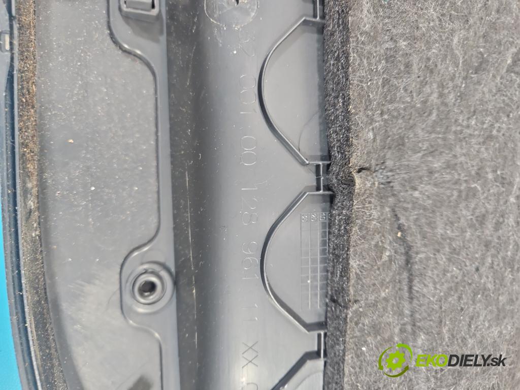 Skoda Fabia III 2014- 2021 1.0 MPI 60 HP manual 44 kW 999 cm3 5- Čalounictví: dvere predné ľavé