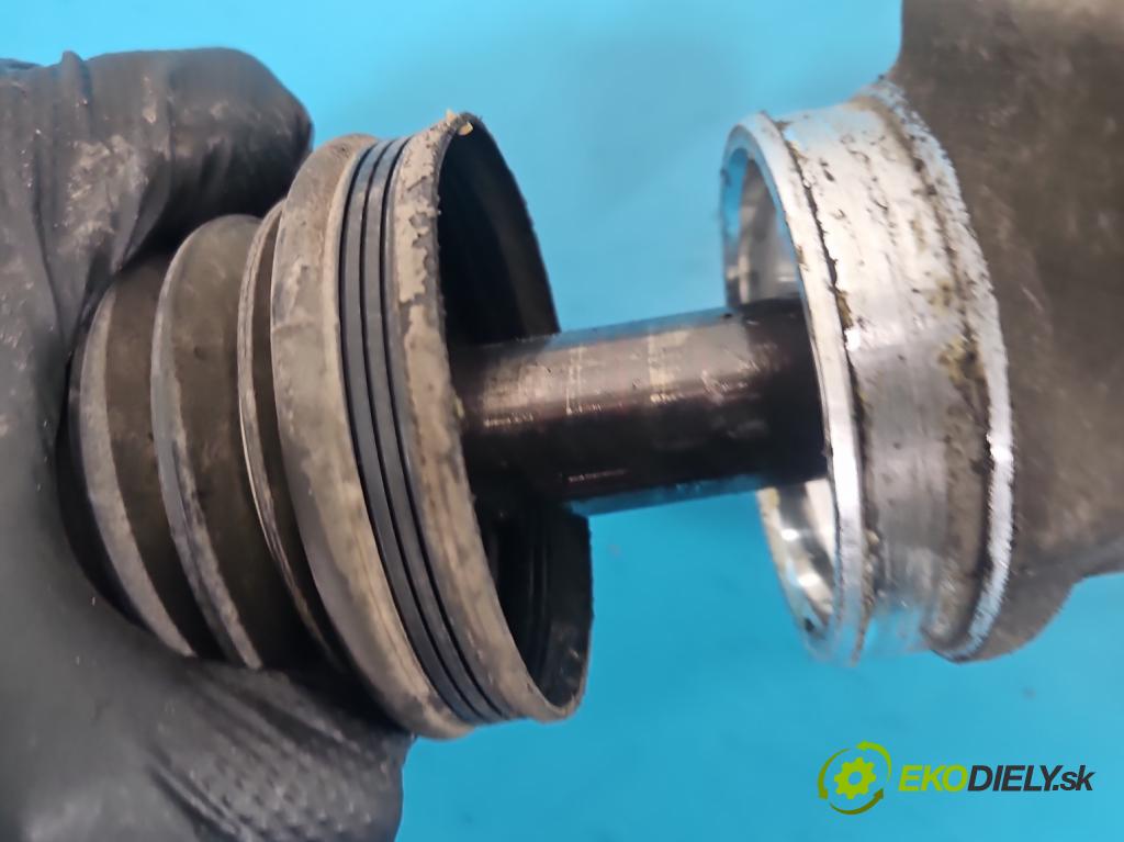 Alfa romeo Giulietta 1.6 jtd 105 HP manual 77 kW 1598 cm3 5- Ozubené kolo: volant 7805974687