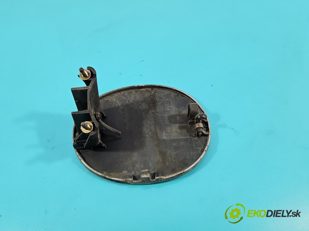 Fiat Stilo 1.6 16V 103 HP manual 76 kW 1596 cm3 5- Klapka nádrže palivo (Kľučka dverí ostatné)