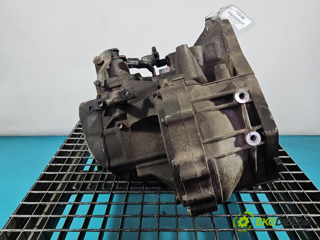 Suzuki SX4 I 2006-2014 1.6 16V 107 HP manual 79 kW 1586 cm3 5- převodovka stupňová manual 79J2