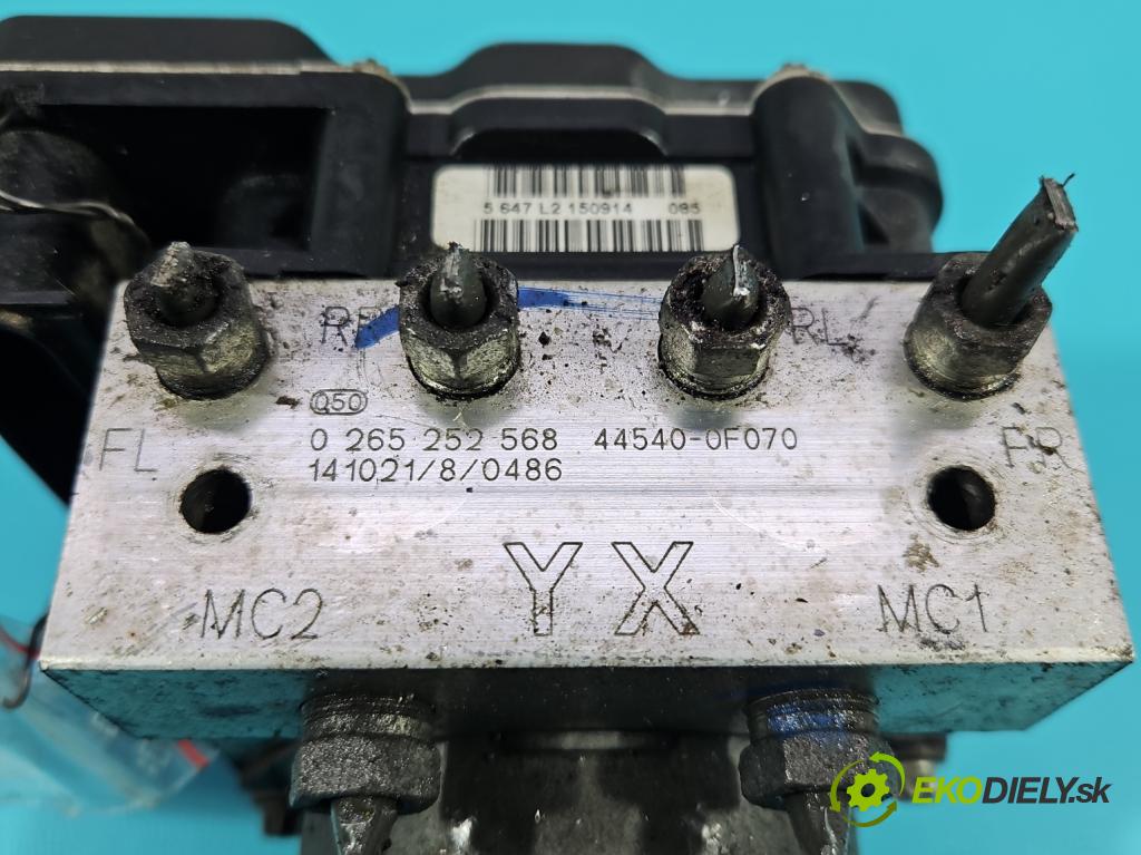 Toyota Verso 2009-2018 1.8 16V 147 hp manual 108 kW 1798 cm3 5- čerpadlo abs 0265252568 (Pumpa ABS)