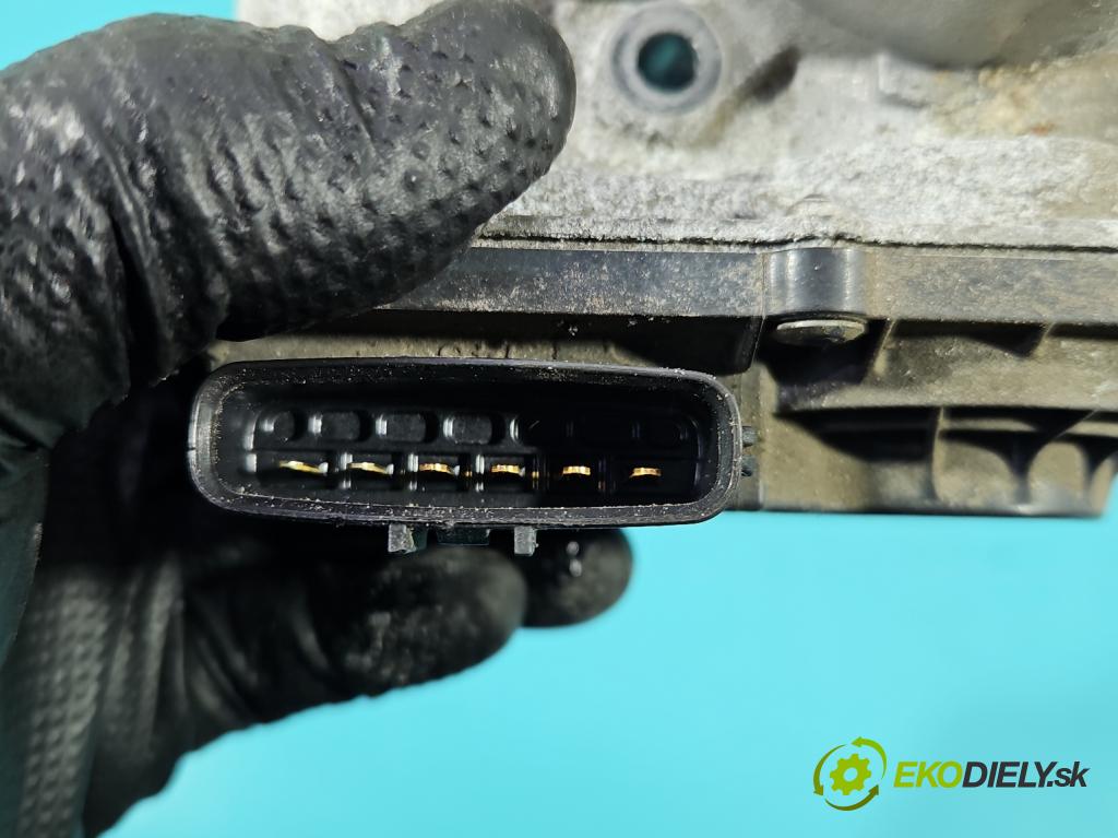 Toyota Verso 2009-2018 1.8 16V 147 HP manual 108 kW 1798 cm3 5- klapka 22030-0T050 (Škrtiaca klapka)