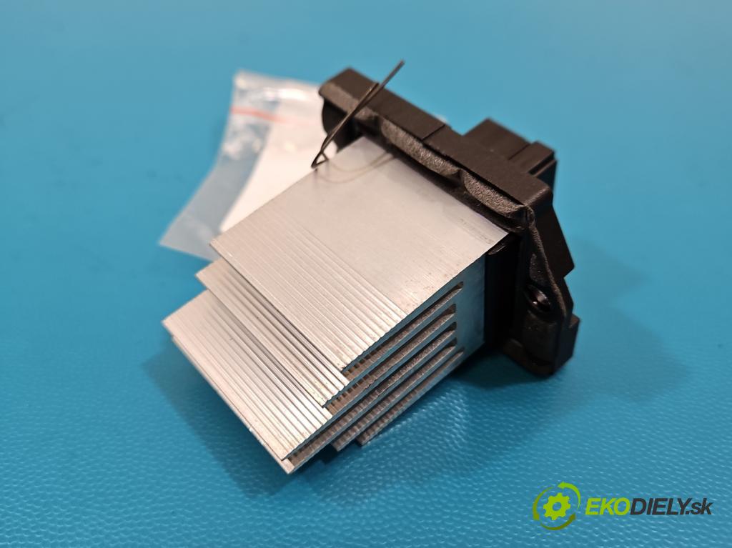 MG MG3  24- 1.5 16V 102 HP automatic 75 kW 1498 cm3 5- rezistor AM249YX