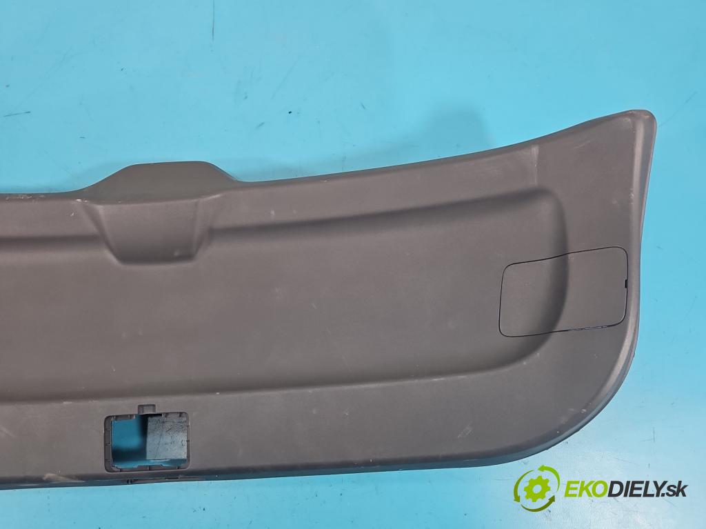 MG MG3  24- 1.5 16V 102 hp automatic 75 kW 1498 cm3 5- Tapacír: kufrových dveří 11198497