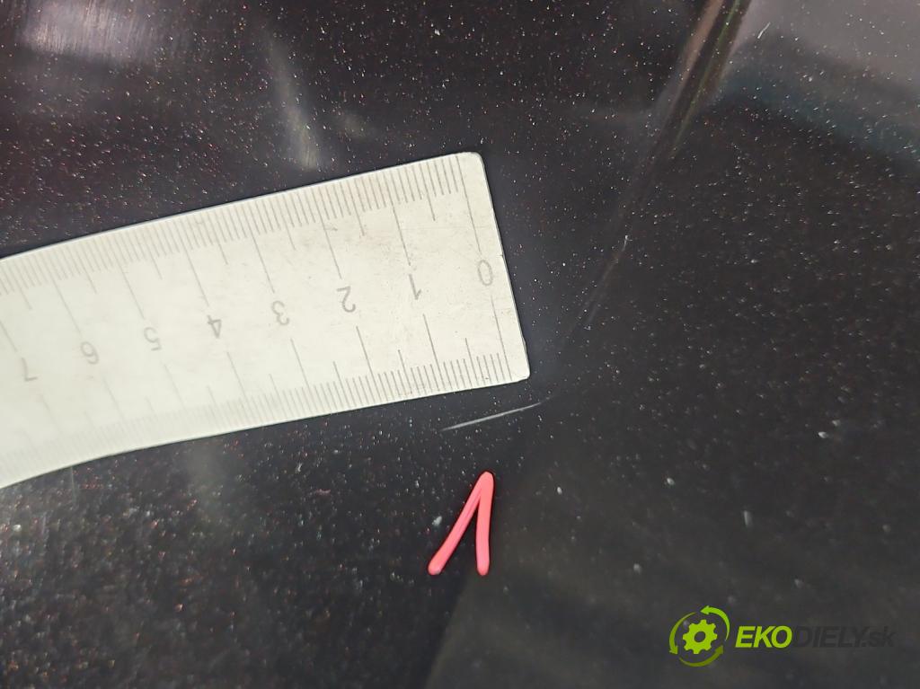 Alfa romeo Giulietta 1.6 jtd 105 HP manual 77 kW 1598 cm3 5- kapota predná