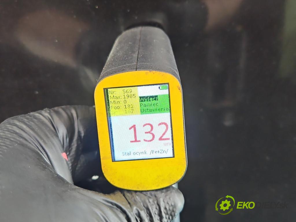 Alfa romeo Giulietta 1.6 jtd 105 HP manual 77 kW 1598 cm3 5- kapota predná