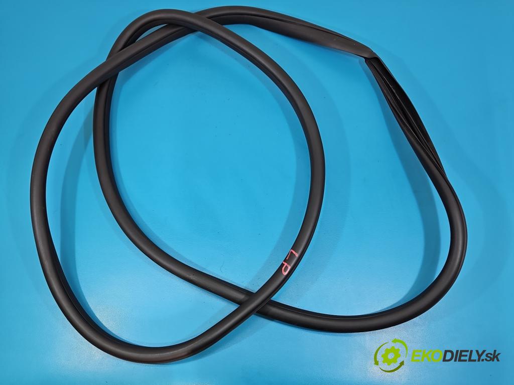 MG MG3  24- 1.5 16V 102 HP automatic 75 kW 1498 cm3 5- Těsnění: dvere predné ľavé