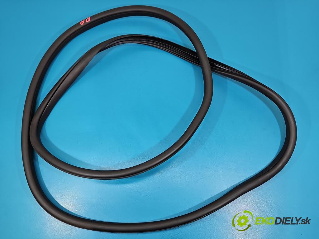 MG MG3  24- 1.5 16V 102 HP automatic 75 kW 1498 cm3 5- Těsnění: dvere predné pravé