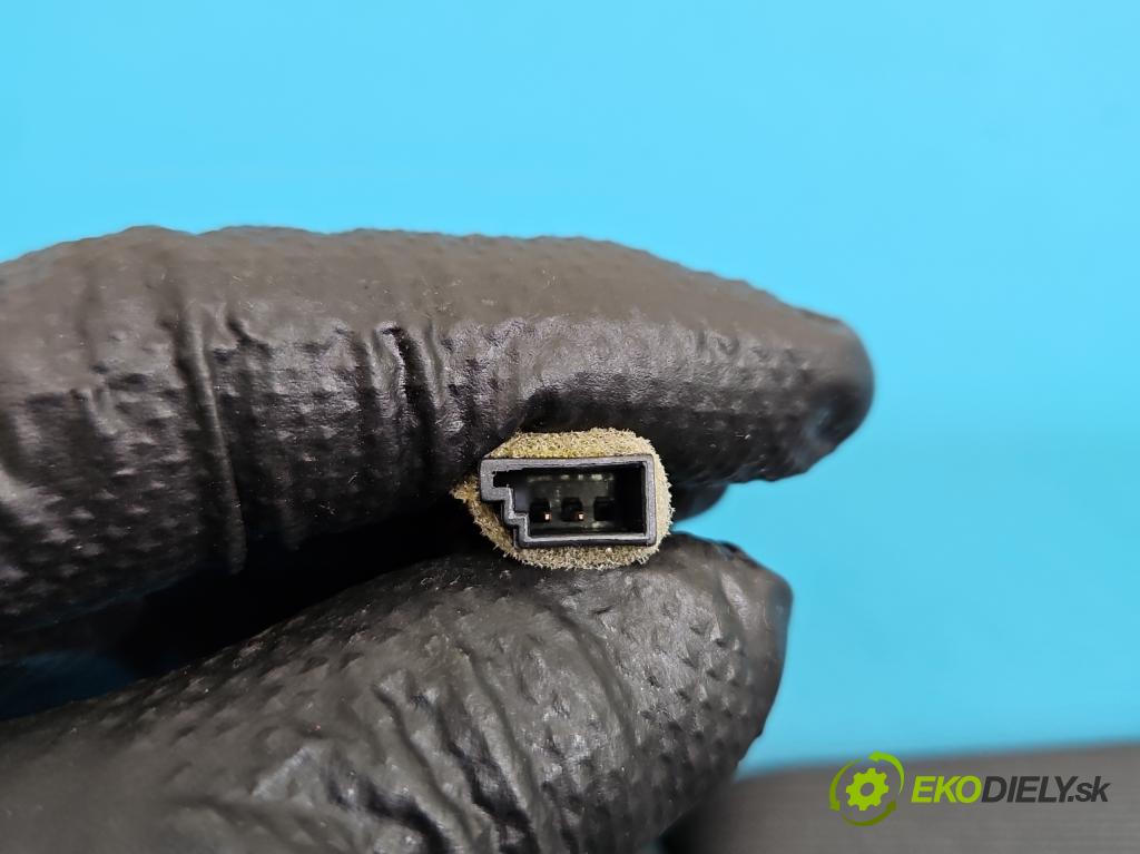 MG MG3  24- 1.5 16V 102 HP automatic 75 kW 1498 cm3 5- clonítko ľavé