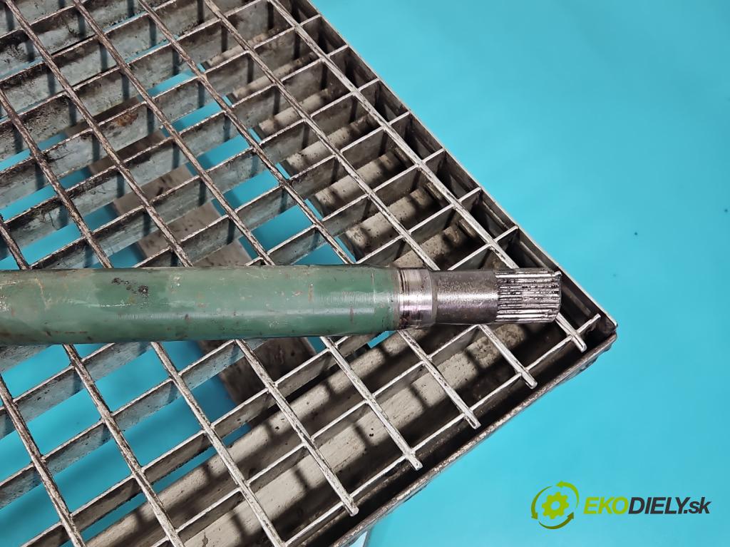 Nissan X-trail III T32 2013-2021 1.6 dci 131 hp automatic 96 kW 1598 cm3 5- poloos přední pravé