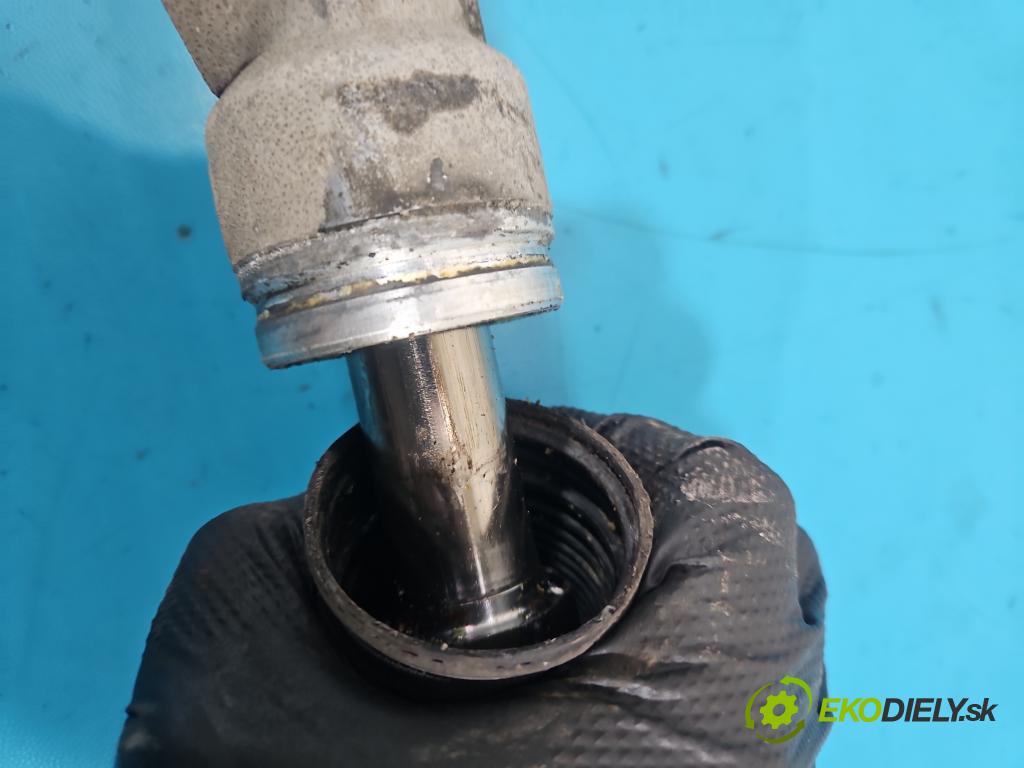 Nissan X-trail III T32 2013-2021 1.6 dci 131 HP automatic 96 kW 1598 cm3 5- Ozubené kolo: volant SN18BC0053