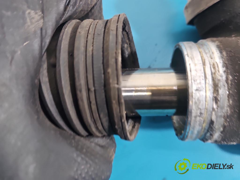 Nissan X-trail III T32 2013-2021 1.6 dci 131 HP automatic 96 kW 1598 cm3 5- Ozubené kolo: volant SN18BC0053