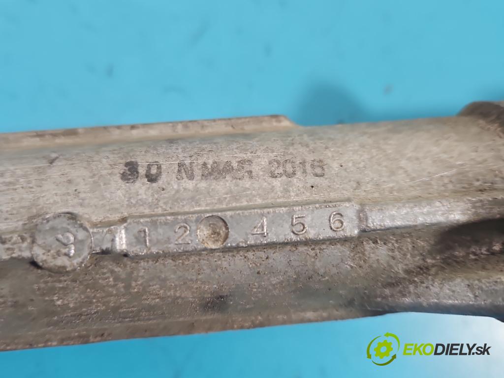 Nissan X-trail III T32 2013-2021 1.6 dci 131 HP automatic 96 kW 1598 cm3 5- Ozubené kolo: volant SN18BC0053