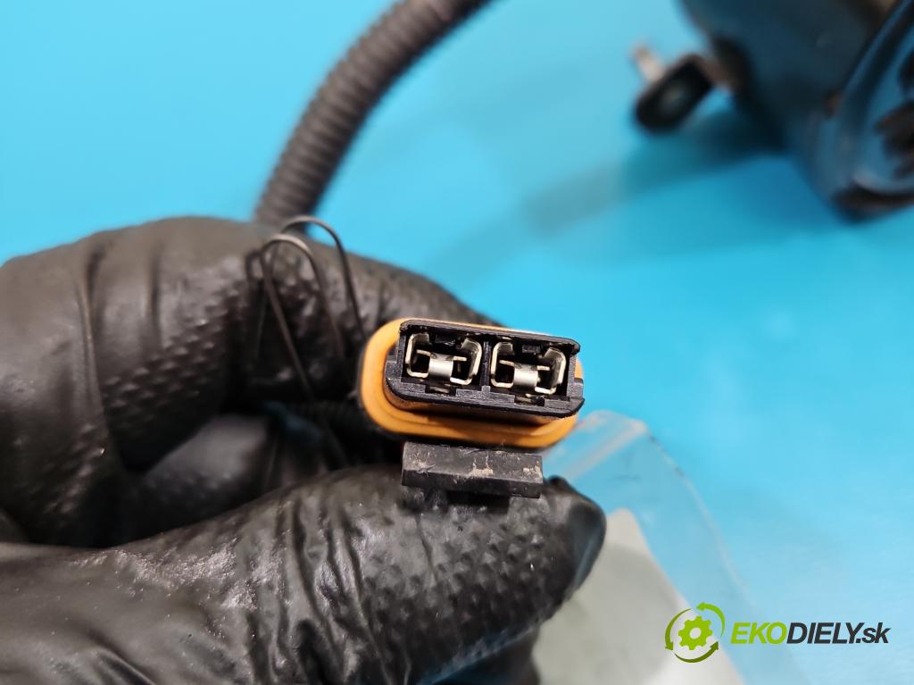 MG MG3  24- 1.5 16V 102 HP automatic 75 kW 1498 cm3 5- Ventilátor chladiča ZD17228PA