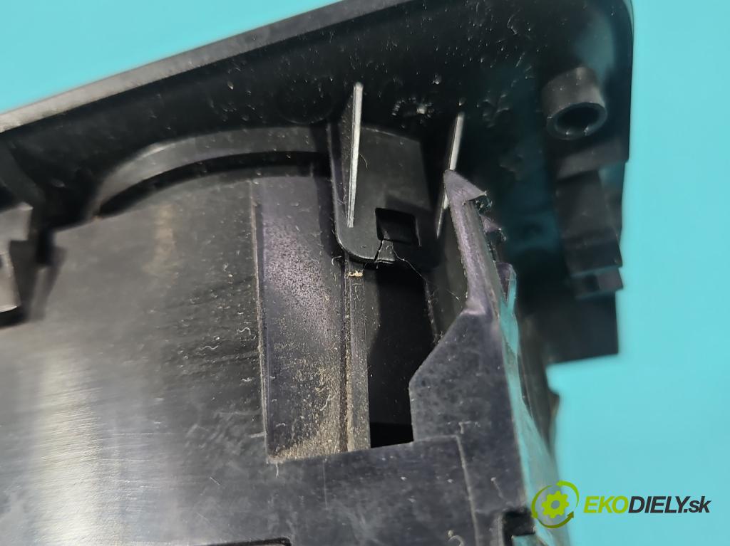 Skoda Fabia III 2014- 2021 1.0 MPI 60 HP manual 44 kW 999 cm3 5- panel kúrenia 6V0820045A