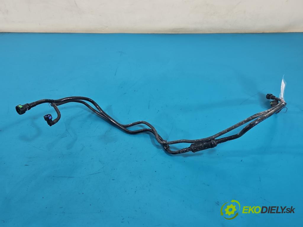 MG MG3  24- 1.5 16V 102 HP automatic 75 kW 1498 cm3 5- rúrka palivovy 11288724