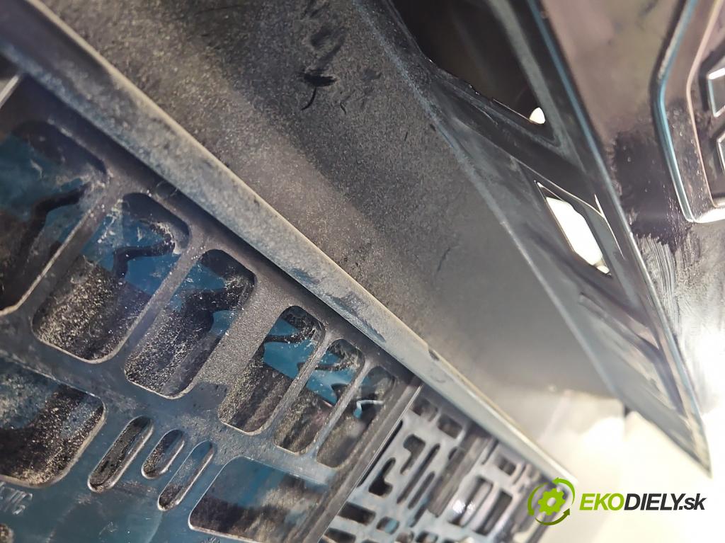 MG MG3  24- 1.5 16V 102 HP automatic 75 kW 1498 cm3 5- zadna kufor  (Kapota zadná (kufor))