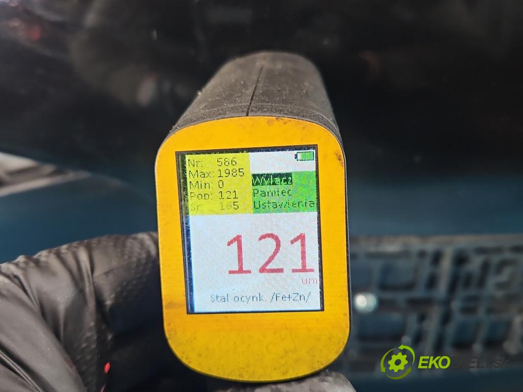 MG MG3  24- 1.5 16V 102 HP automatic 75 kW 1498 cm3 5- zadna kufor  (Kapota zadná (kufor))