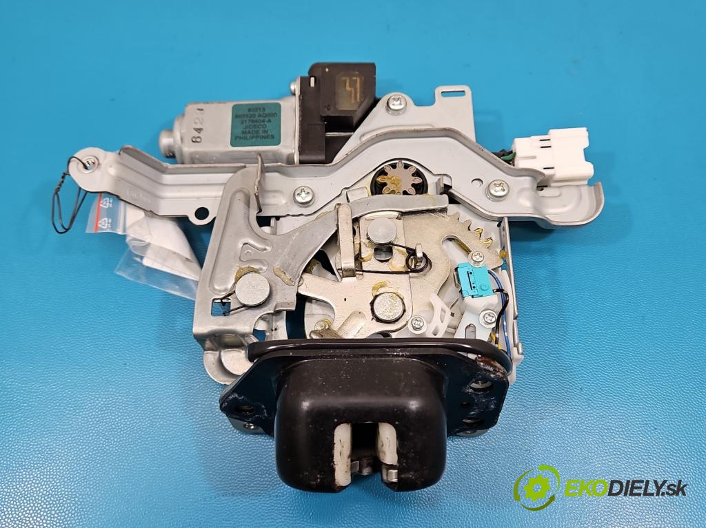 Nissan X-trail III T32 2013-2021 1.6 dci 131 HP automatic 96 kW 1598 cm3 5- zámok kufrové dvere zadné 905520AQ000