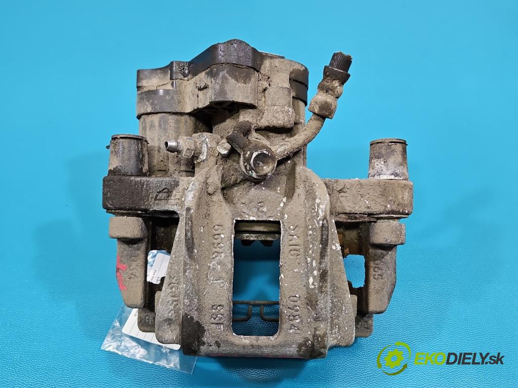 MG MG3  24- 1.5 16V 102 HP automatic 75 kW 1498 cm3 5- brzdič zadné pravý 544873524 (Kľučka dverí ostatné)