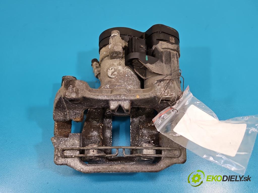 MG MG3  24- 1.5 16V 102 HP automatic 75 kW 1498 cm3 5- brzdič zadné pravý 544873524 (Kľučka dverí ostatné)