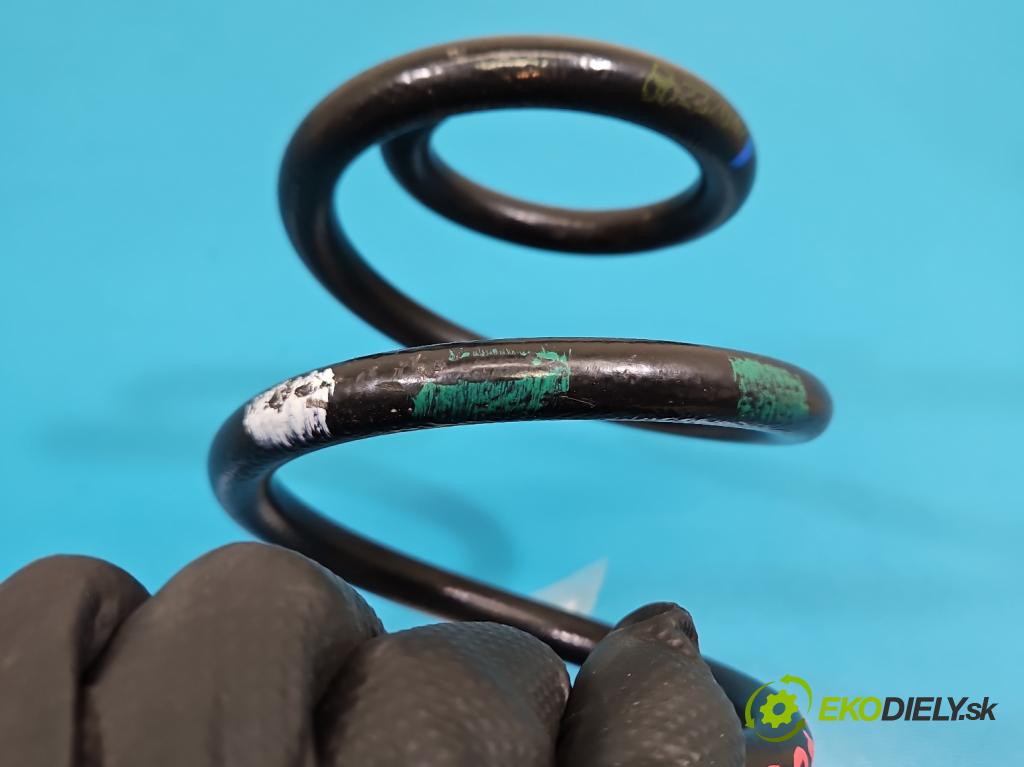 MG MG3  24- 1.5 16V 102 HP automatic 75 kW 1498 cm3 5- pružina zadné